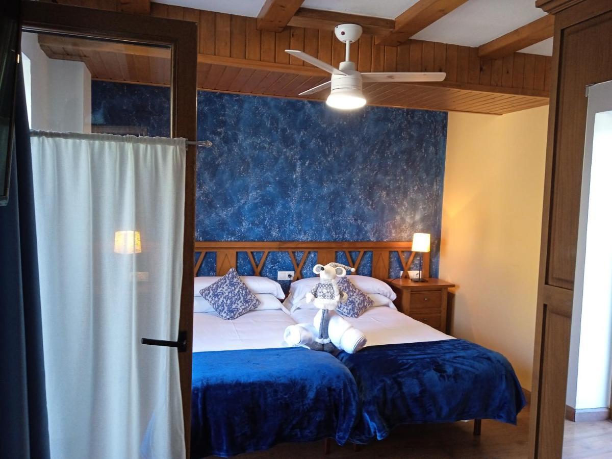 Apartaments Arenys De Boi โบอี ภายนอก รูปภาพ