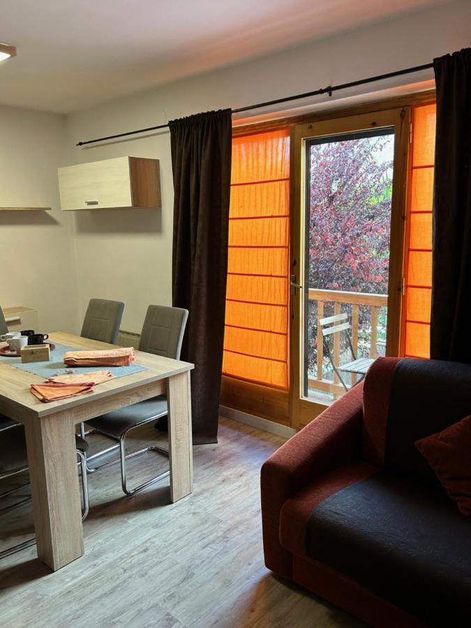 Apartaments Arenys De Boi โบอี ภายนอก รูปภาพ